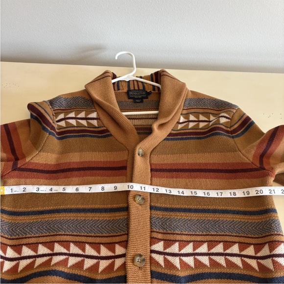 Pendleton Geometric Cardigan Medium - Picture 5 of 7